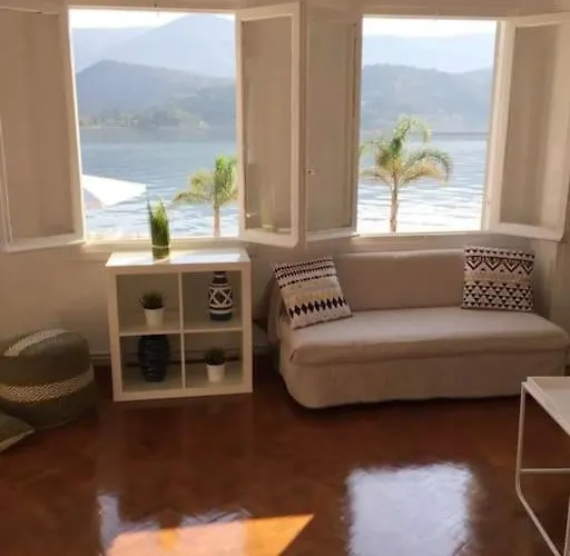 Turtle Bay Apartment Argostoli (Kefalonia)